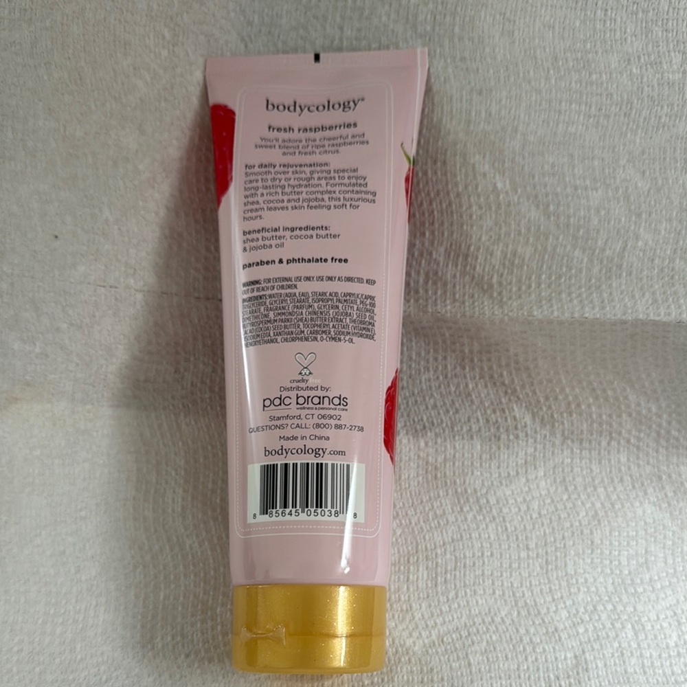 Bodycology Fresh Raspberries Body Cream - Picture 2 of 2